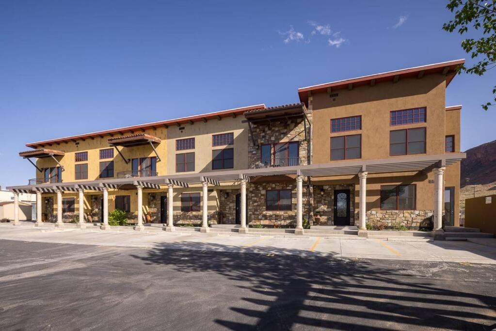 Luxury Downtown Rental - La Dolce Vita Villa #4 Moab Εξωτερικό φωτογραφία