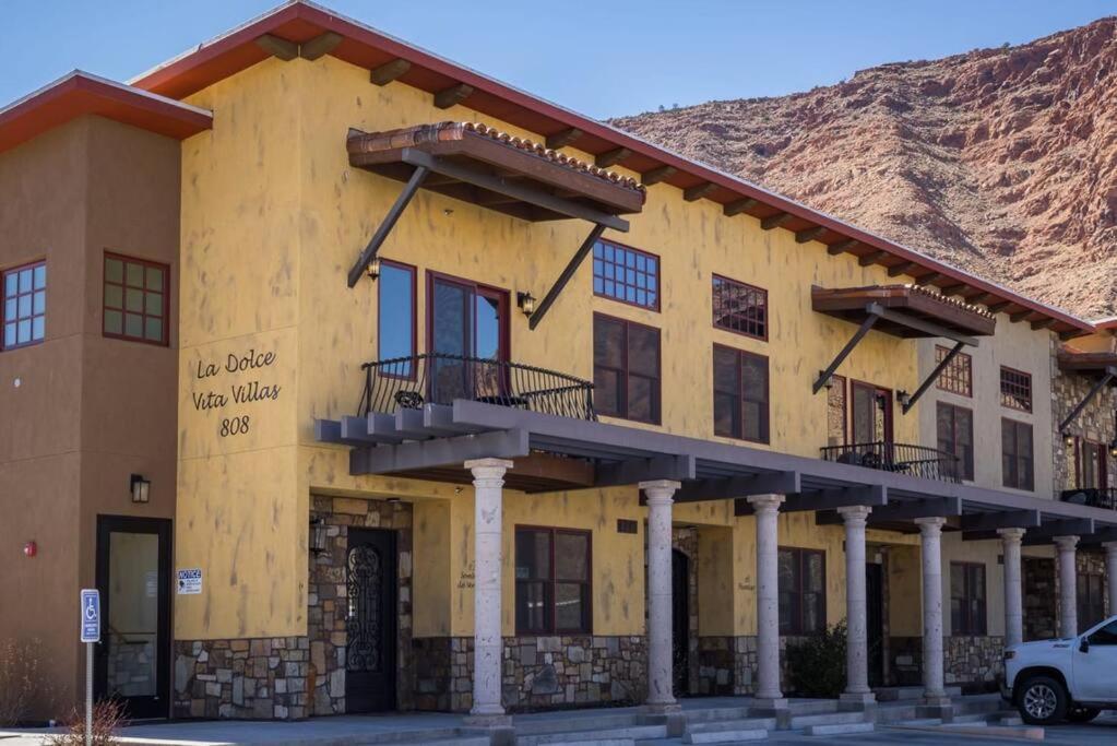 Luxury Downtown Rental - La Dolce Vita Villa #4 Moab Εξωτερικό φωτογραφία
